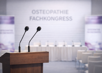 Rednerpult bei Kongress